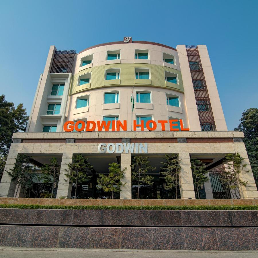 ホテル Godwin ハリドワール エクステリア 写真