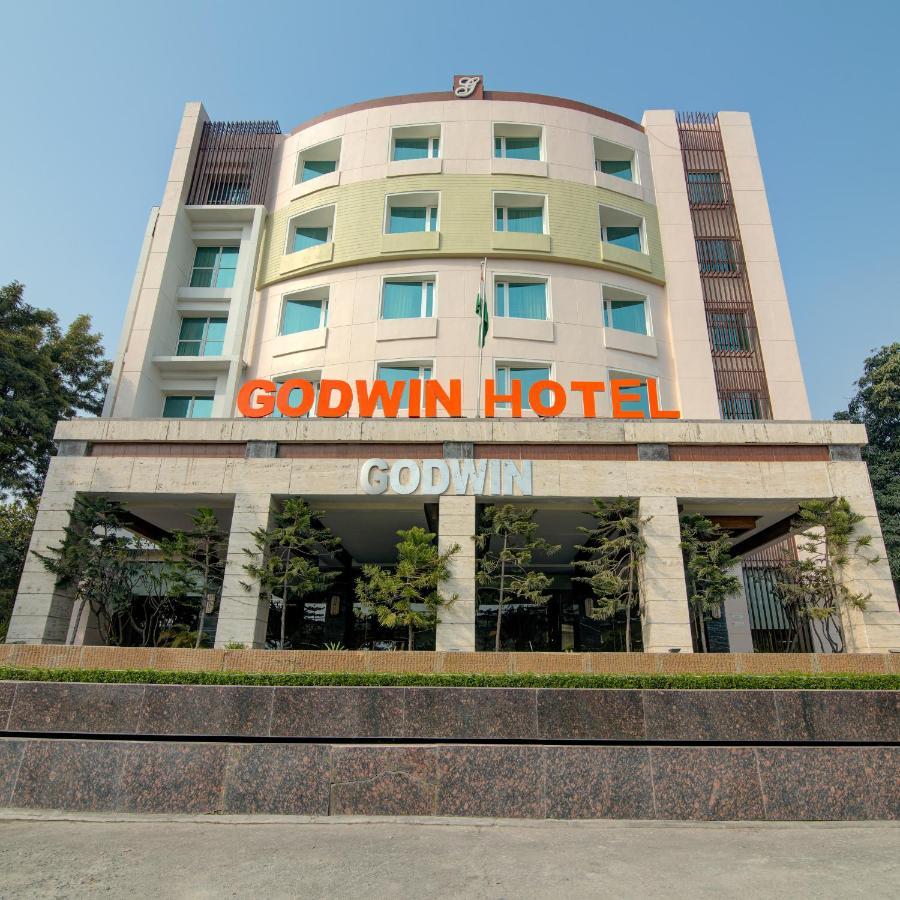 ホテル Godwin ハリドワール エクステリア 写真
